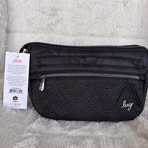 NWT Lug Dash Classic Crossbody Bag - Black **front panel slightly crooked**